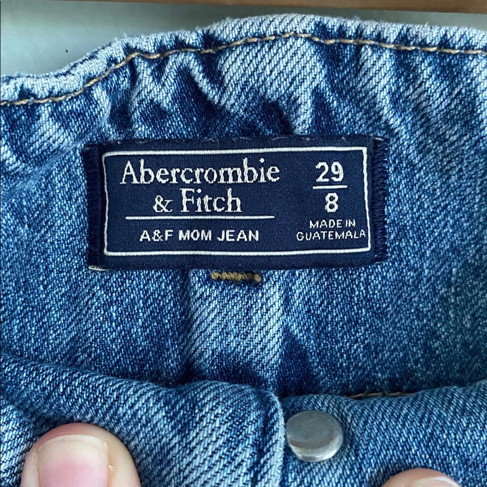 Abercrombie & Fitch Women’s Light Blue Mom Jeans with belt size 8 size 29 - Picture 5 of 7